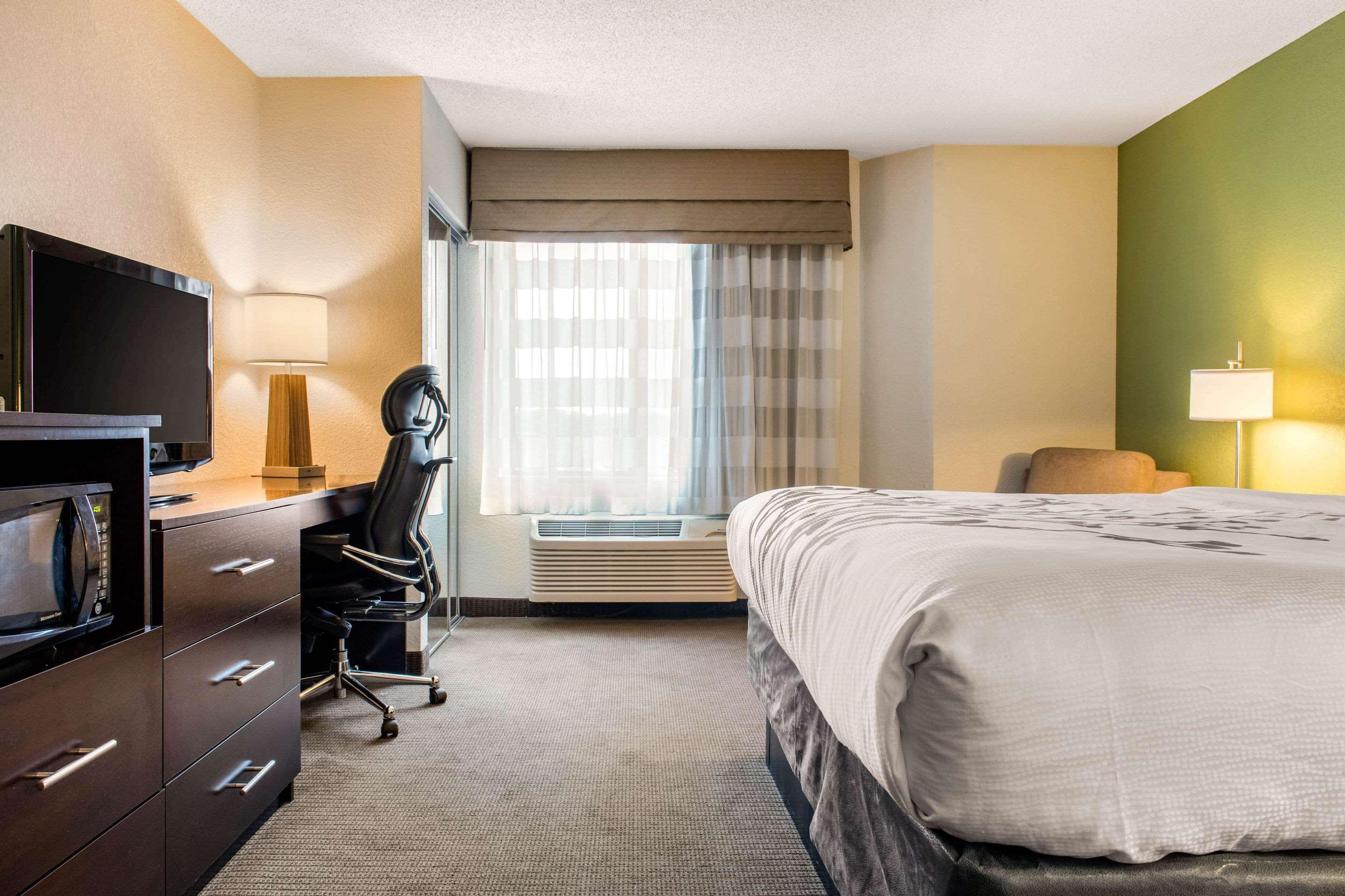 Sleep Inn & Suites Колумбус Экстерьер фото