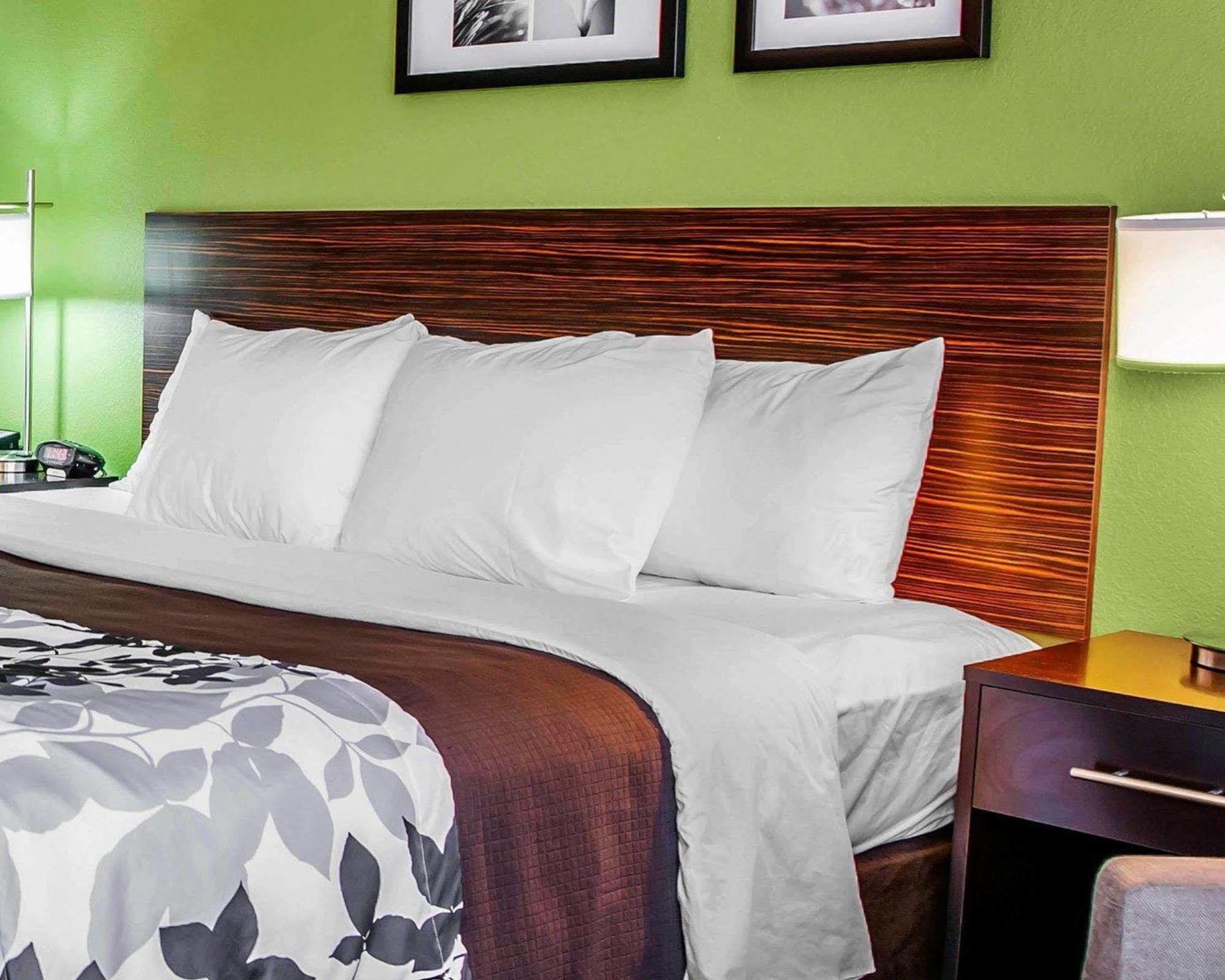 Sleep Inn & Suites Колумбус Экстерьер фото